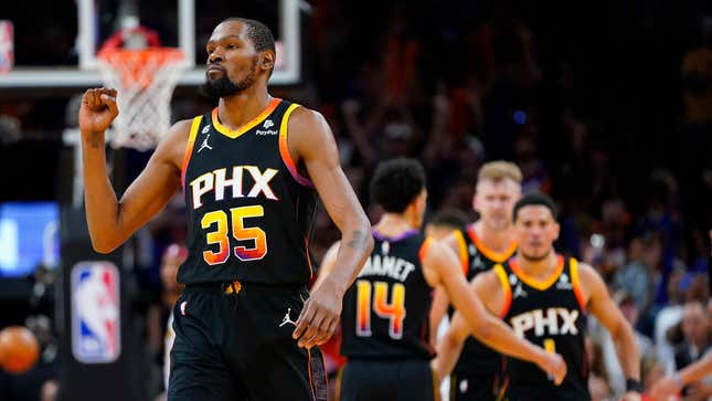 Los Phoenix Suns luchan por llegar a las Finales